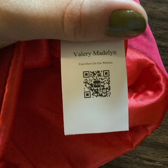 Valery Madelyn Take Me Home Cardinal Mistletoe Crewel Christmas Stocking 21" - Picture 3 of 7